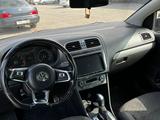 Volkswagen Polo 2018 года за 6 700 000 тг. в Алматы – фото 2