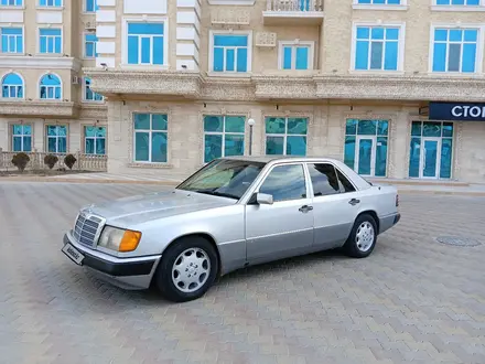 Mercedes-Benz E 230 1992 года за 1 700 000 тг. в Актау – фото 6