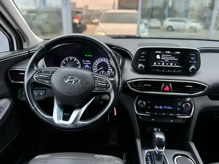 Hyundai Santa Fe 2018 года за 12 500 000 тг. в Уральск – фото 12