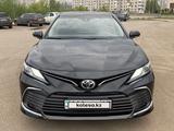 Toyota Camry 2023 годаүшін15 700 000 тг. в Астана – фото 2