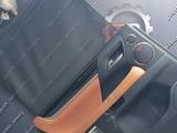 Обшивка задней двери Lexus LX570 за 100 000 тг. в Алматы – фото 3