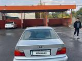 BMW 318 1991 года за 1 200 000 тг. в Шымкент – фото 4