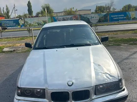 BMW 318 1991 года за 1 200 000 тг. в Шымкент – фото 3