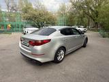 Kia K5 2013 года за 8 200 000 тг. в Алматы – фото 4