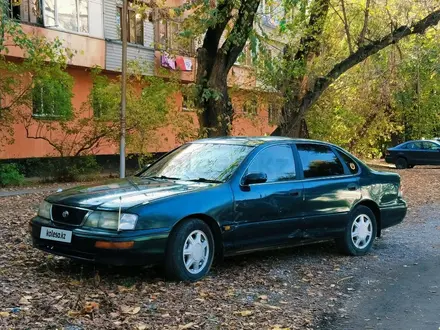 Toyota Avalon 1996 года за 2 000 000 тг. в Алматы – фото 7