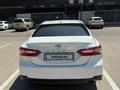 Toyota Camry 2020 года за 14 000 000 тг. в Алматы – фото 4