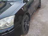 Toyota Avensis 2006 годаfor3 800 000 тг. в Алматы