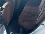Hyundai Solaris 2011 годаүшін3 100 000 тг. в Актау – фото 3