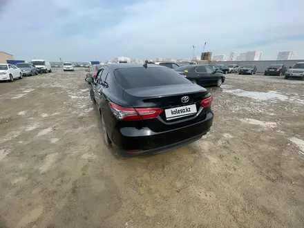 Toyota Camry 2018 года за 12 132 750 тг. в Алматы – фото 11