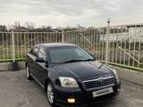 Toyota Avensis 2004 года за 3 600 000 тг. в Алматы – фото 2