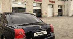 Toyota Avensis 2004 года за 3 600 000 тг. в Алматы – фото 4