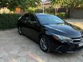 Toyota Camry 2017 года за 6 500 000 тг. в Атырау – фото 3
