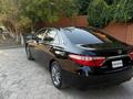 Toyota Camry 2017 года за 6 500 000 тг. в Атырау – фото 5