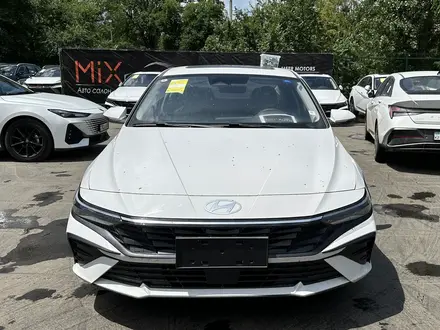 Hyundai Elantra 2024 года за 7 900 000 тг. в Алматы