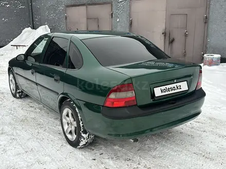 Opel Vectra 1995 года за 1 500 000 тг. в Караганда – фото 2