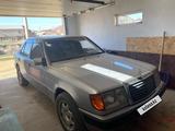 Mercedes-Benz E 200 1994 годаүшін2 800 000 тг. в Жезказган – фото 4