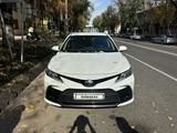 Toyota Camry 2023 годаfor17 000 000 тг. в Алматы