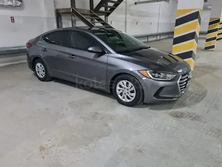 Hyundai Elantra 2017 года за 5 500 000 тг. в Актау