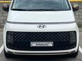 Hyundai Staria 2024 года за 22 800 000 тг. в Алматы