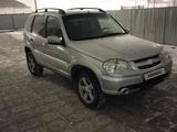Chevrolet Niva 2014 года за 4 050 000 тг. в Атырау – фото 2