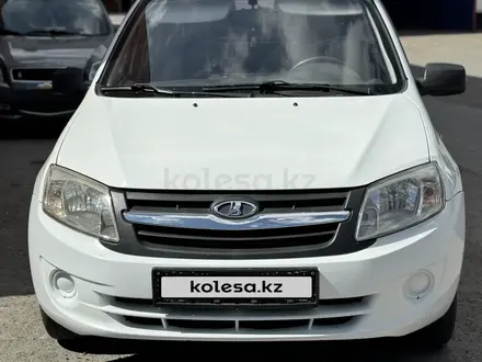 ВАЗ (Lada) Granta 2190 2013 года за 2 300 000 тг. в Костанай – фото 2