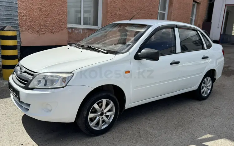 ВАЗ (Lada) Granta 2190 2013 годаүшін2 300 000 тг. в Костанай