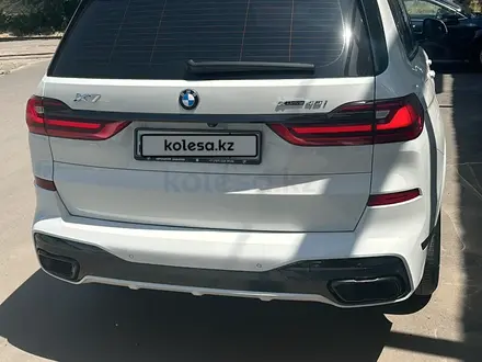 BMW X7 2021 года за 45 000 000 тг. в Алматы – фото 2