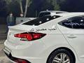 Hyundai Elantra 2018 года за 7 800 000 тг. в Шымкент – фото 8