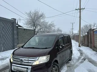 Honda Stepwgn, 2010