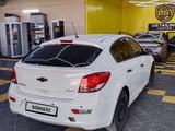 Chevrolet Cruze 2012 года за 2 300 000 тг. в Атырау – фото 5