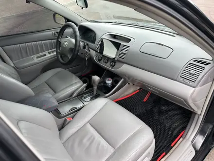 Toyota Camry 2003 года за 4 600 000 тг. в Тараз – фото 16