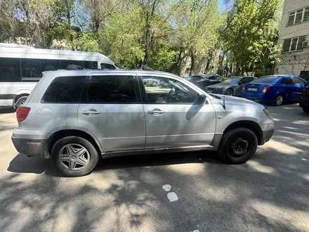 Mitsubishi Outlander 2003 года за 3 000 000 тг. в Алматы – фото 5