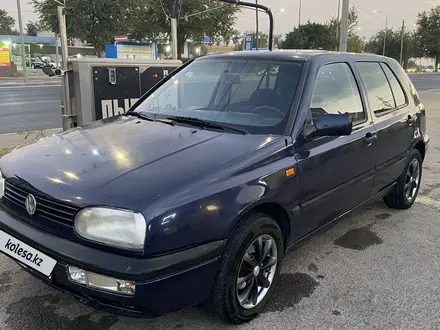 Volkswagen Golf 1993 года за 1 800 000 тг. в Шымкент