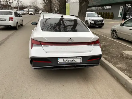 Hyundai Elantra 2024 года за 10 700 000 тг. в Шымкент – фото 4