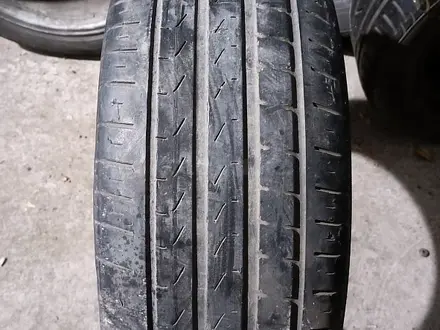 ОДНА шина 225/55 R16 — "Pirelli Cinturato P7" (Германия), летняя за 10 000 тг. в Астана