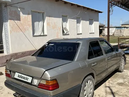 Mercedes-Benz E 200 1986 года за 700 000 тг. в Шымкент – фото 6