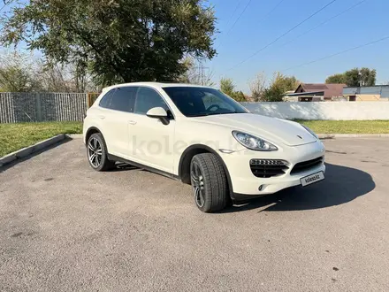 Porsche Cayenne 2010 года за 13 000 000 тг. в Алматы – фото 17