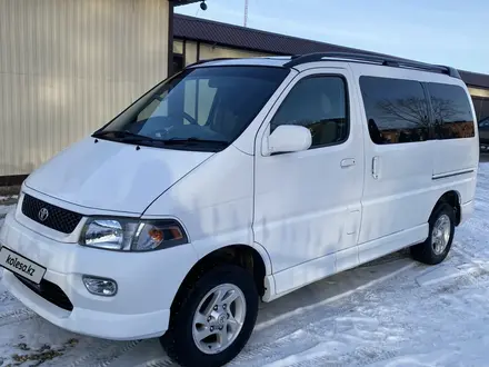 Toyota HiAce Regius 1997 года за 8 000 000 тг. в Риддер – фото 4