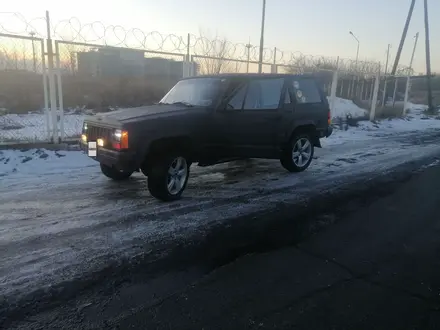 Jeep Cherokee 1992 года за 3 200 000 тг. в Семей – фото 8