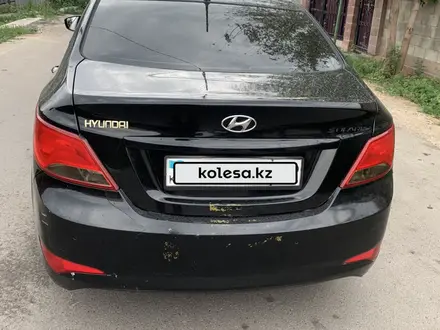 Hyundai Solaris 2015 года за 4 200 000 тг. в Алматы – фото 3