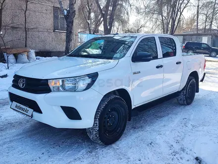 Toyota Hilux 2018 года за 14 000 000 тг. в Алматы