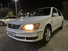 Toyota Vista, 1998