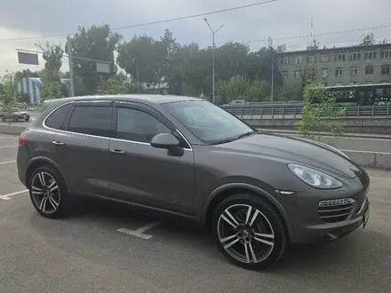 Porsche Cayenne 2013 года за 15 500 000 тг. в Алматы – фото 7