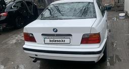 BMW 320 1993 года за 800 000 тг. в Алматы – фото 3