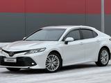 Toyota Camry 2019 года за 11 700 000 тг. в Павлодар – фото 2