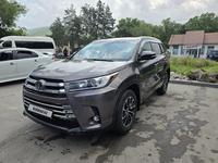 Toyota Highlander 2019 года за 15 500 000 тг. в Шымкент