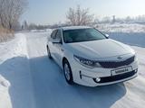 Kia K5 2016 года за 7 500 000 тг. в Усть-Каменогорск – фото 2