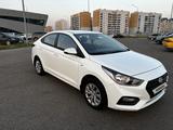 Hyundai Accent 2018 года за 7 300 000 тг. в Семей