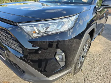 Toyota RAV4 2024 года за 21 990 000 тг. в Петропавловск – фото 19