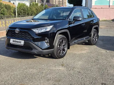 Toyota RAV4 2024 года за 21 990 000 тг. в Петропавловск – фото 3